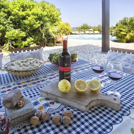 Clicksardegna Paraiba Fronte Mare Per 12 Persone Villa Alghero