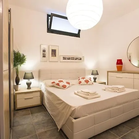 Villa Clicksardegna Paraiba Fronte Mare Per 12 Persone *