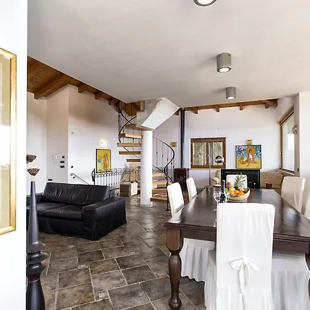 Villa Clicksardegna Paraiba Fronte Mare Per 12 Persone Alghero