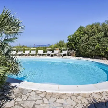 Villa Clicksardegna Paraiba Fronte Mare Per 12 Persone
