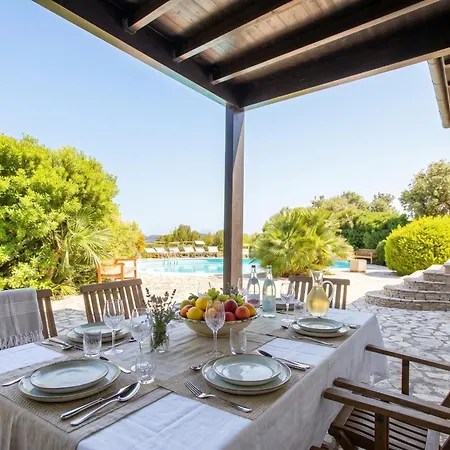 Clicksardegna Paraiba Fronte Mare Per 12 Persone Villa