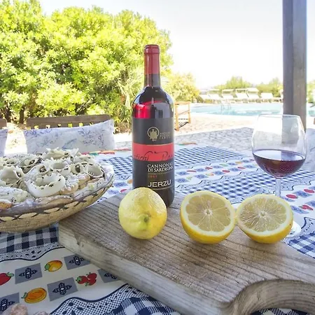 Villa Clicksardegna Paraiba Fronte Mare Per 12 Persone *